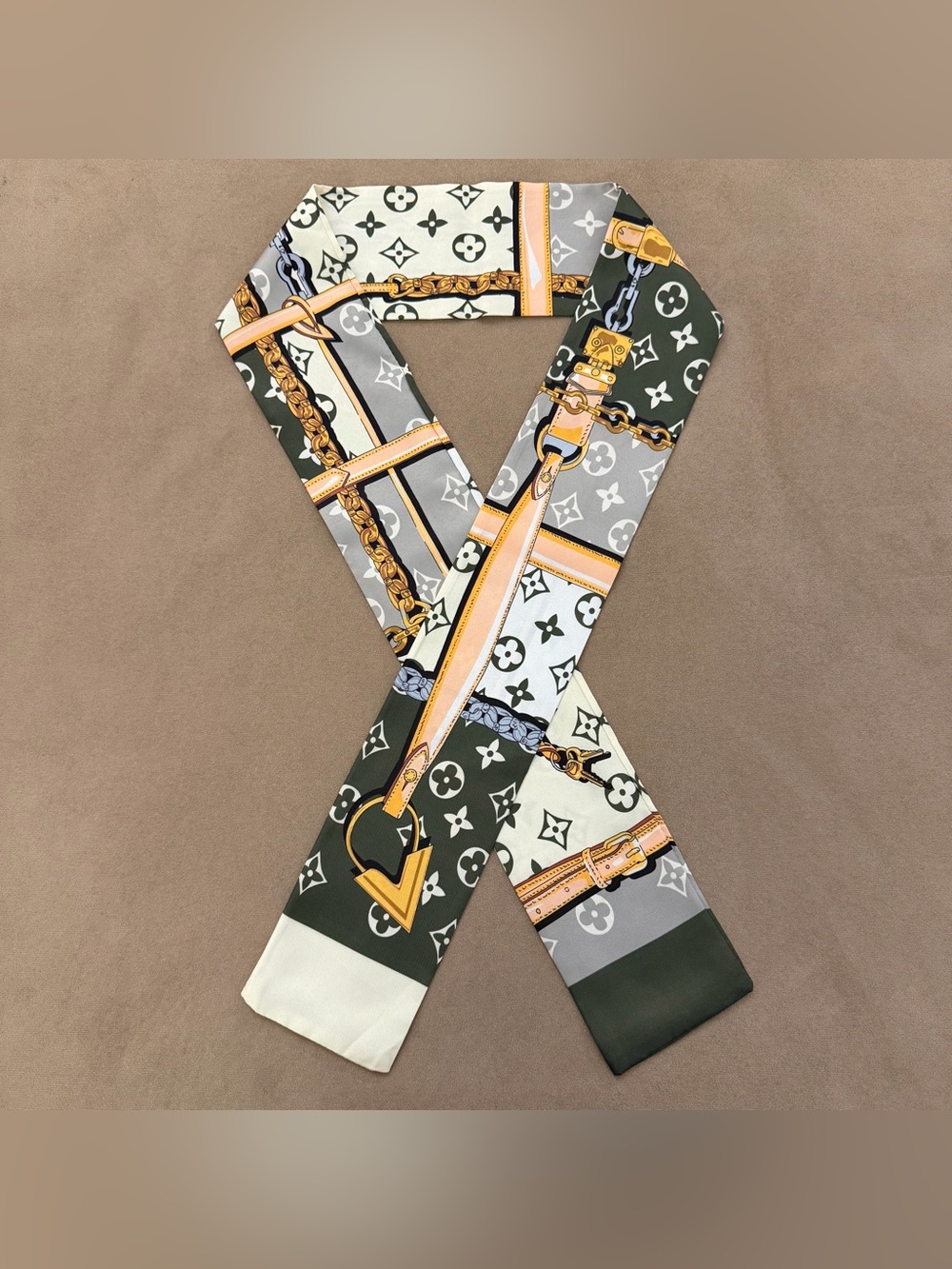 👛 Designer Olive Green & Cream Monogram & Chain Silk Bandeau Scarf - Longer - Picture 5 of 6